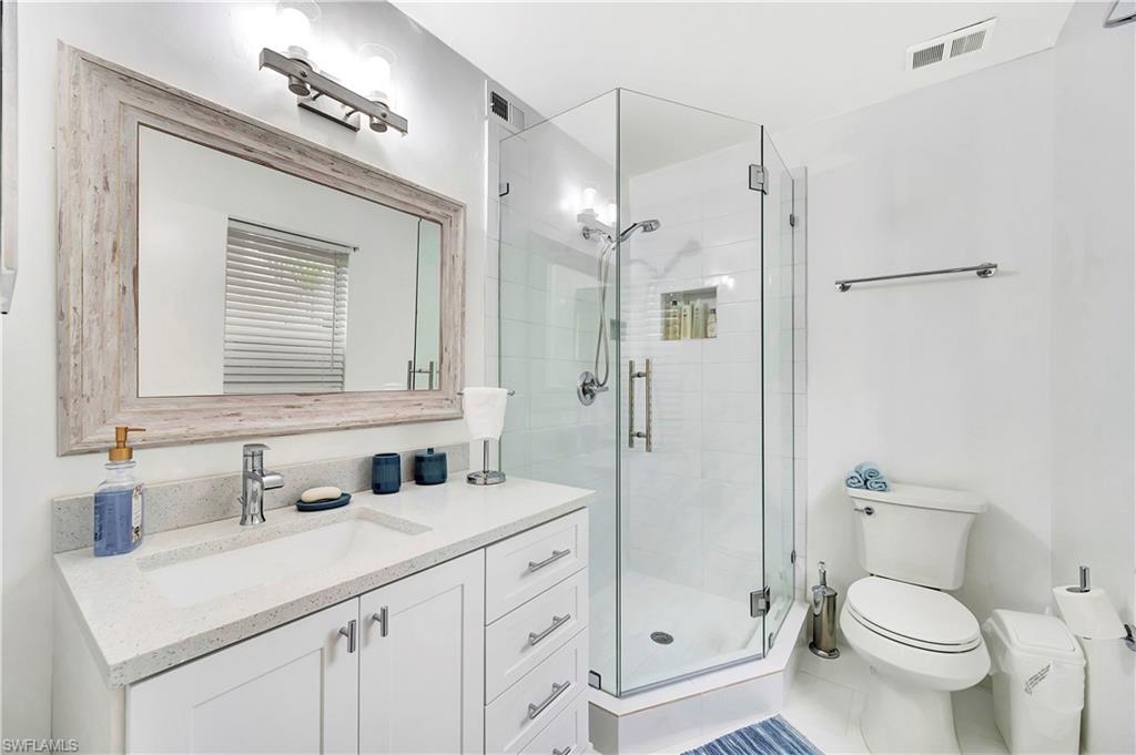 1925 Courtyard Way, Unit F101 Naples, FL 34112 - Photo 11 of 20 Primary Bathroom
