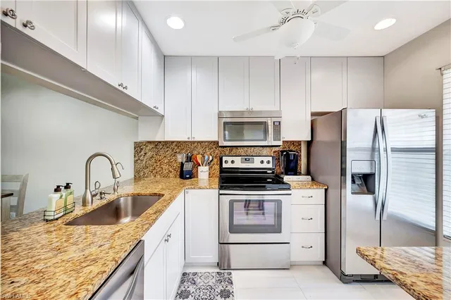 $2,250 | 1925 Courtyard Way, Unit F101, Naples, FL 34112