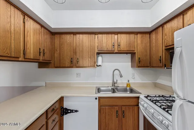 $132,000 | 919 East Lancaster Circle, Florence, AZ 85132