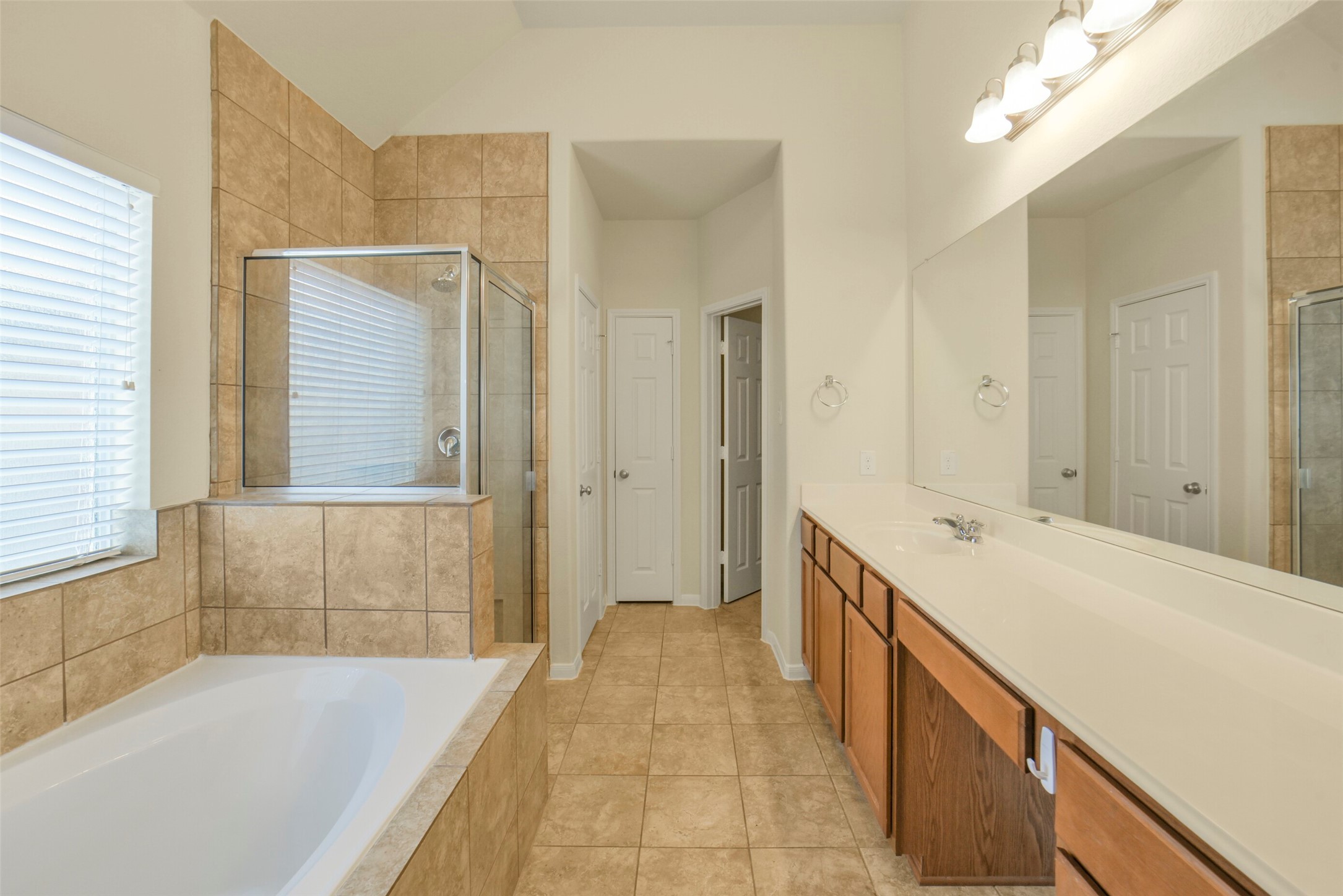 3302 Windsor Ranch Lane Katy, TX 77494 - Photo 42 of 50 Master Bath