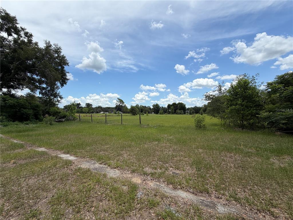 4215 Stearns Road Valrico, FL 33596 - Photo 18 of 23