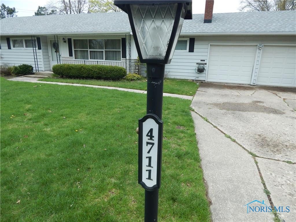 4711 Brookhurst Road Sylvania, OH 43560 - Photo 5 of 18 Gallery Image 5