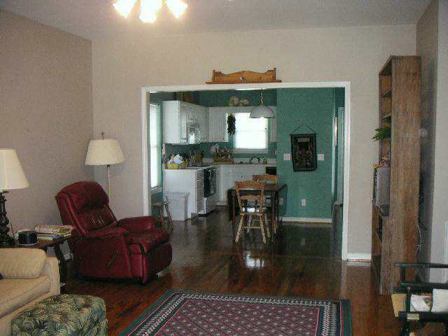105 B Raeburn Anderson, SC 29621 - Photo 2 of 3