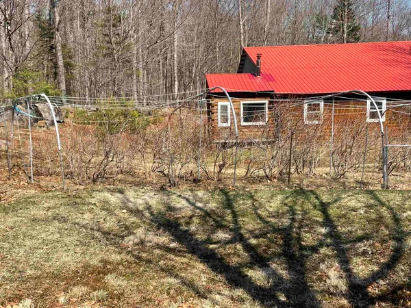 $565,000 | 533 Juniper Hill Road, Stoddard, NH 03464