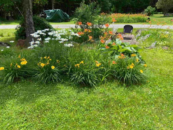 $565,000 | 533 Juniper Hill Road, Stoddard, NH 03464