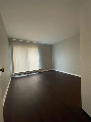 $1,700 | 202 South Waters Edge Drive, Unit 201, Glendale Heights, IL 60139