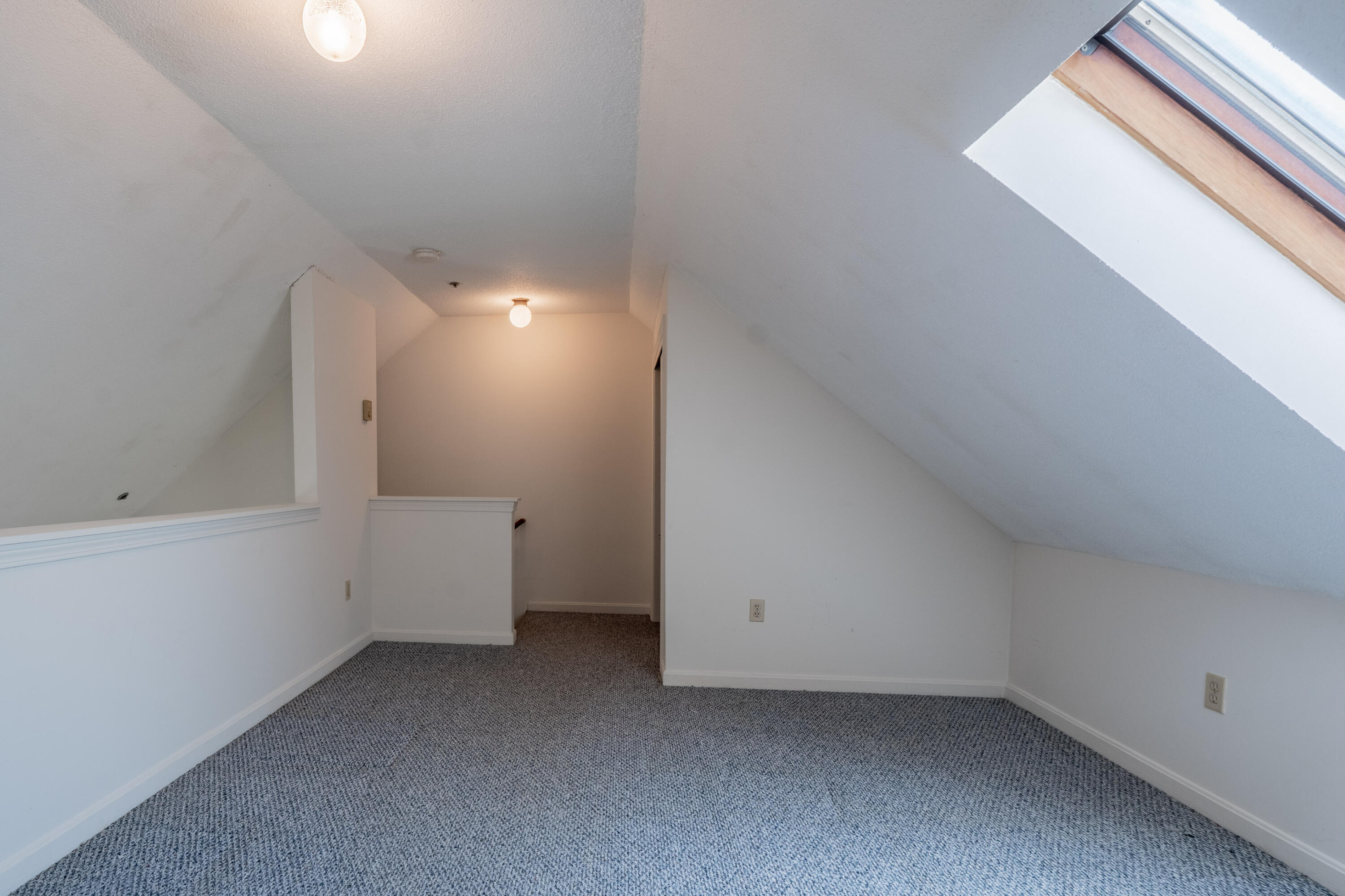 48 Pine Hill Drive, Unit 48 Bath, ME 04530 - Photo 32 of 47 3.Interior-35
