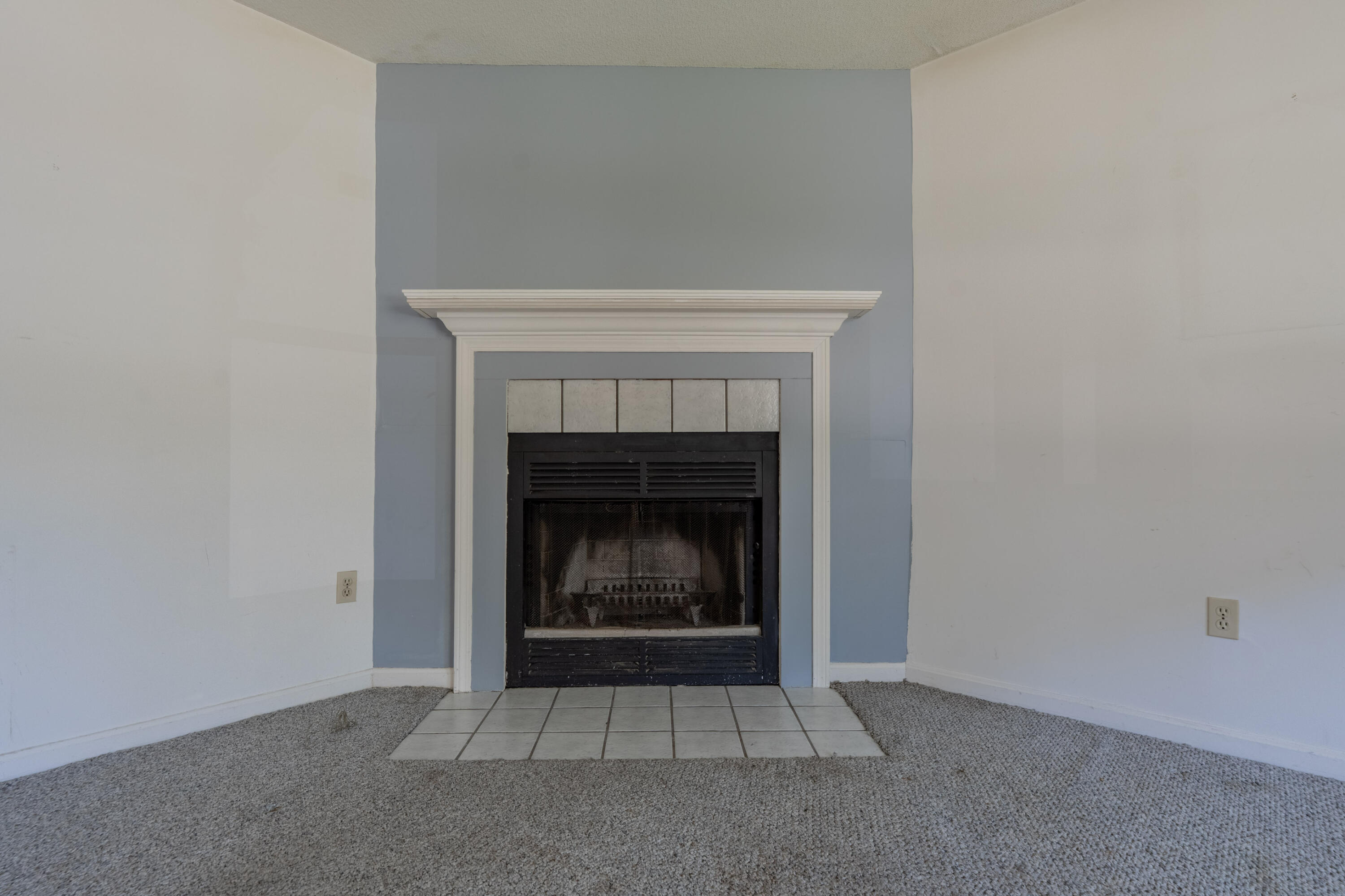 48 Pine Hill Drive, Unit 48 Bath, ME 04530 - Photo 5 of 47 3.Interior-13