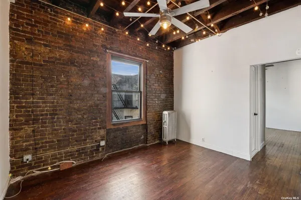 $329,000 | 21-16 35th Street, Unit 5B | Astoria