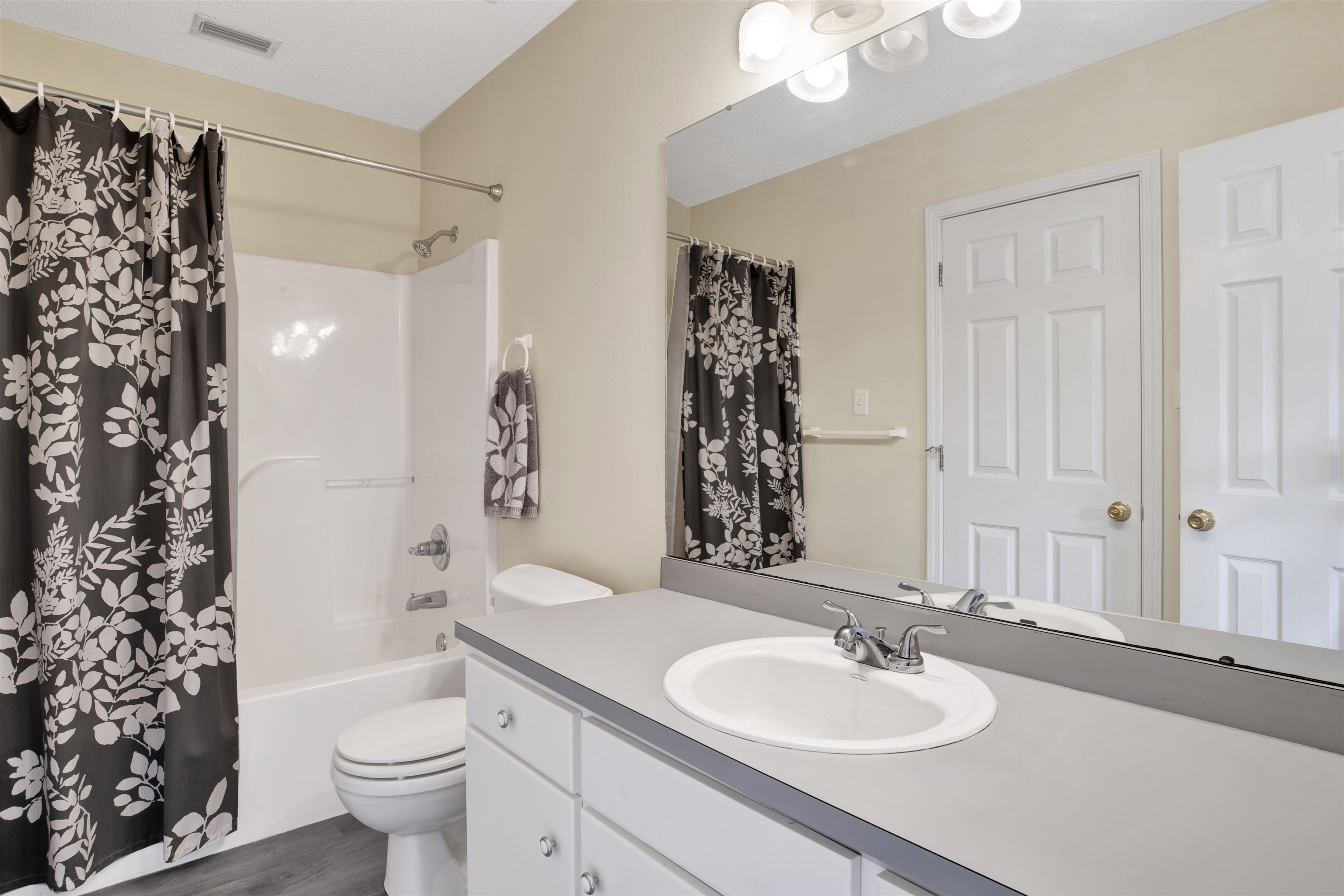 118 Richmond Road Daphne, AL 36526 - Photo 17 of 40