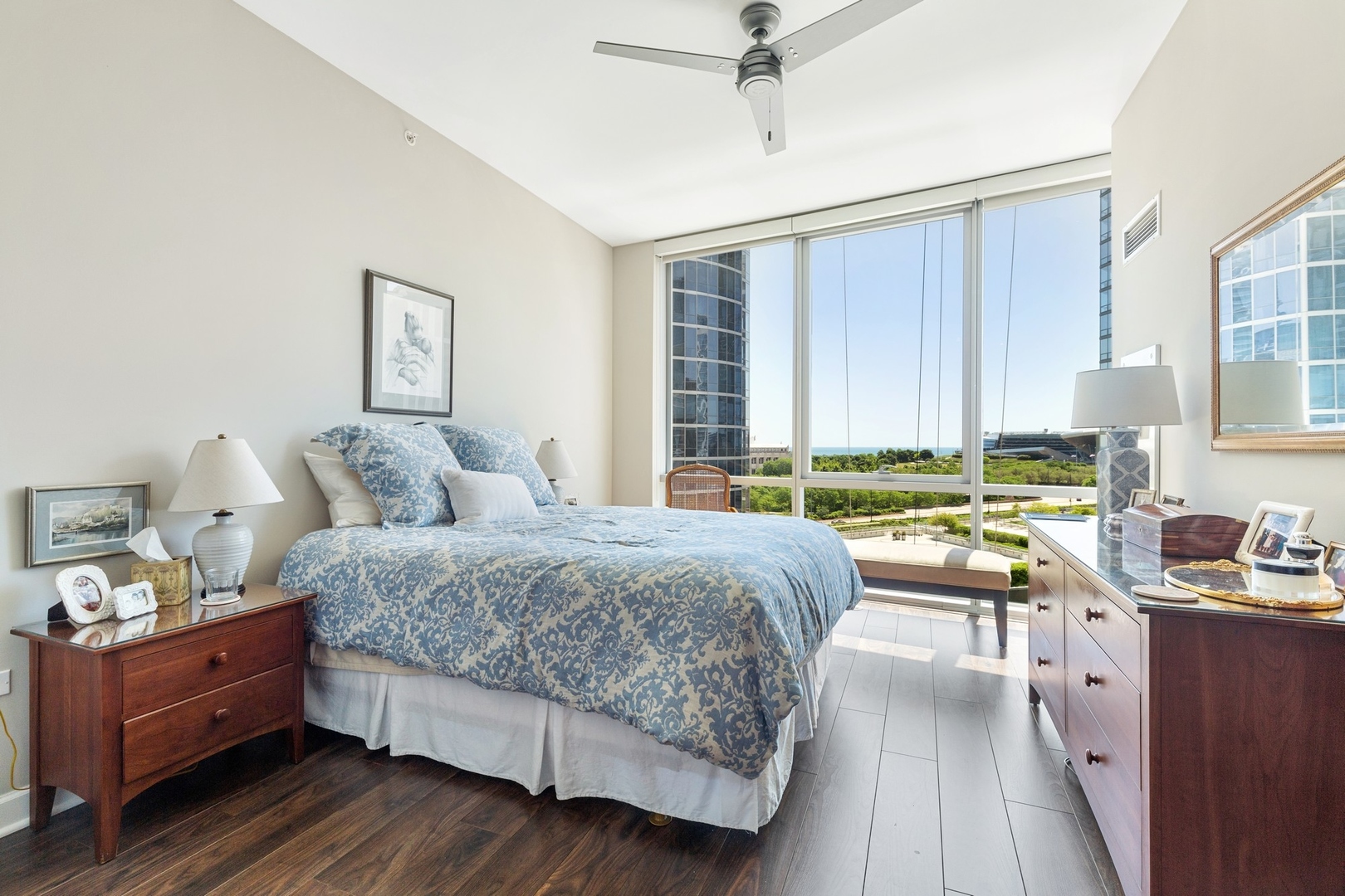 1201 South Prairie Avenue, Unit 805 Chicago, IL 60605 - Photo 11 of 23 a bed room with a bed and a window