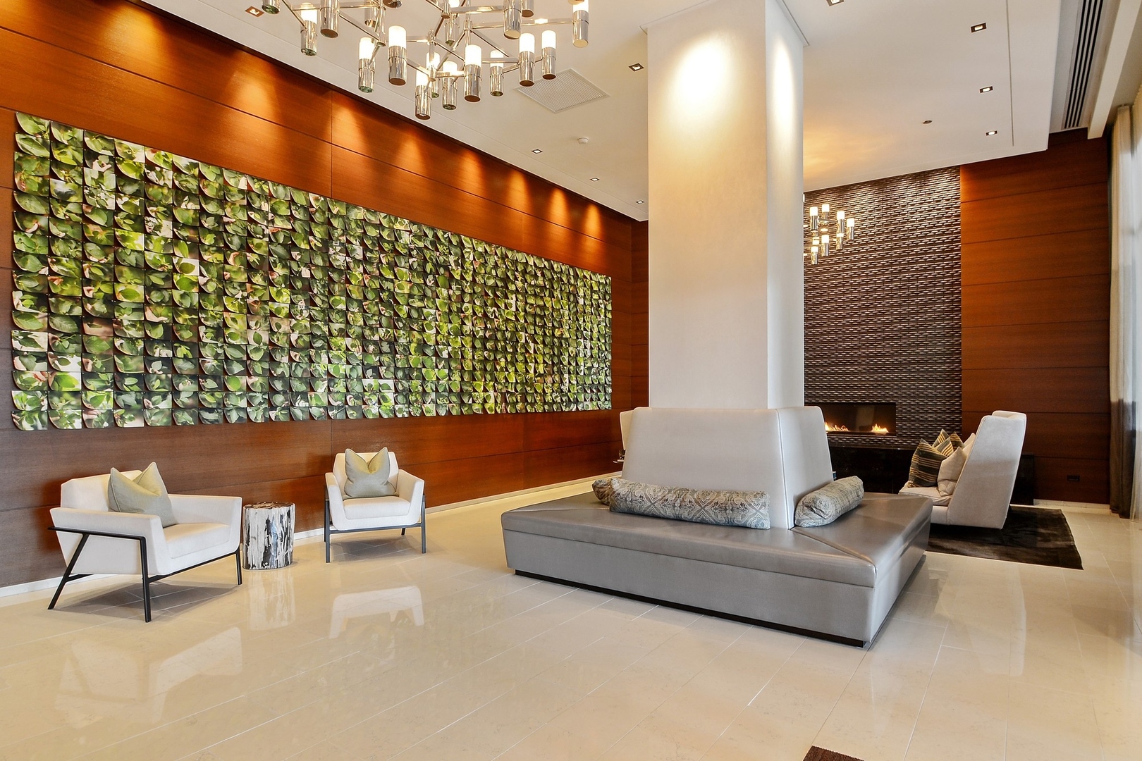 1201 South Prairie Avenue, Unit 805 Chicago, IL 60605 - Photo 2 of 23 a living room with furniture