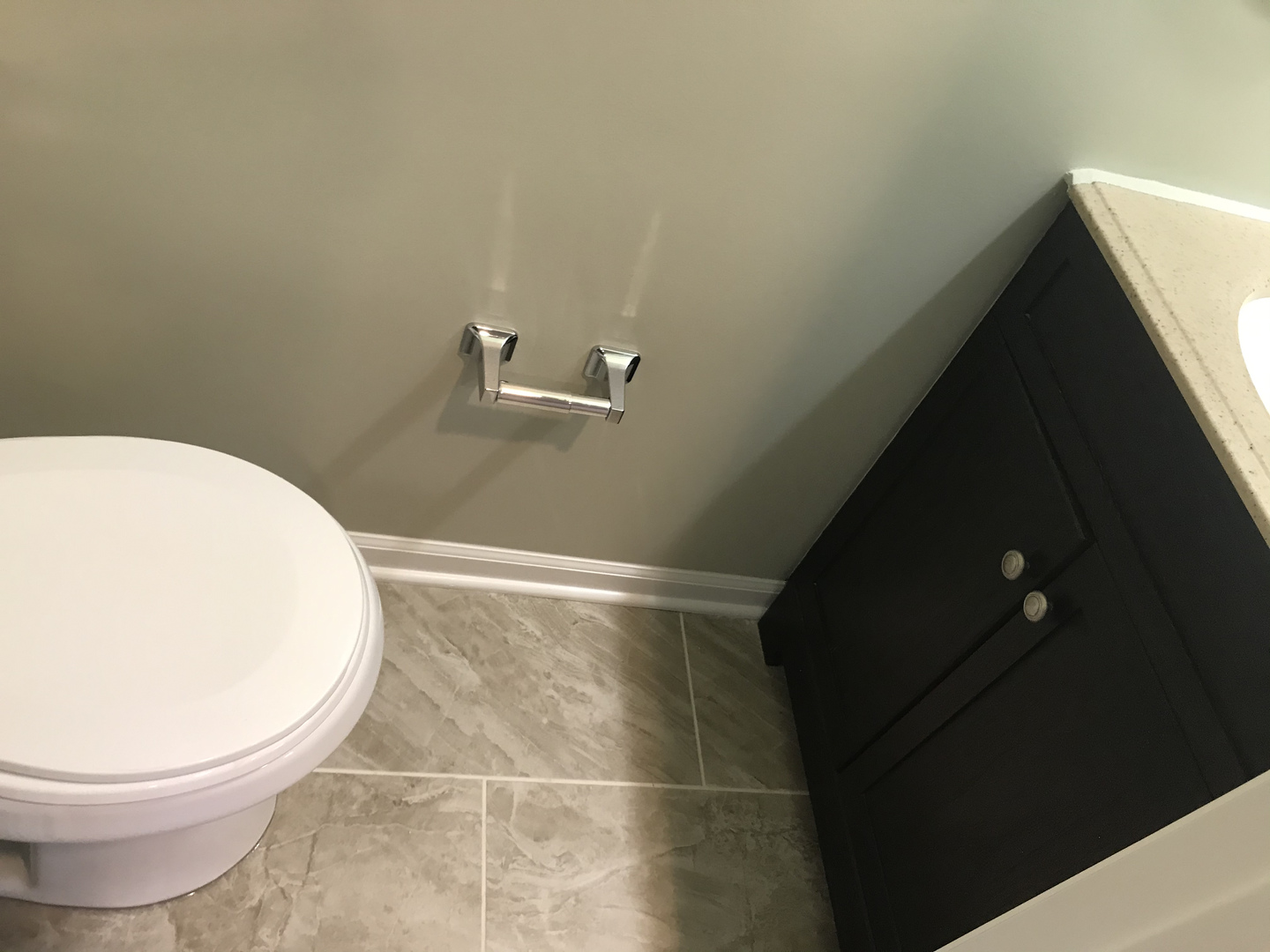 75 Saugatuck Road Montgomery, IL 60538 - Photo 15 of 22 a bathroom with a toilet and a mirror