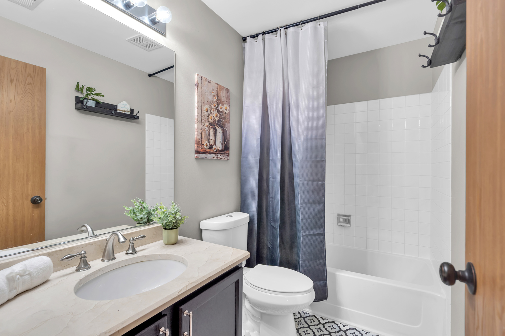 239 Camel Bend Court, Unit 4 Schaumburg, IL 60107 - Photo 17 of 22