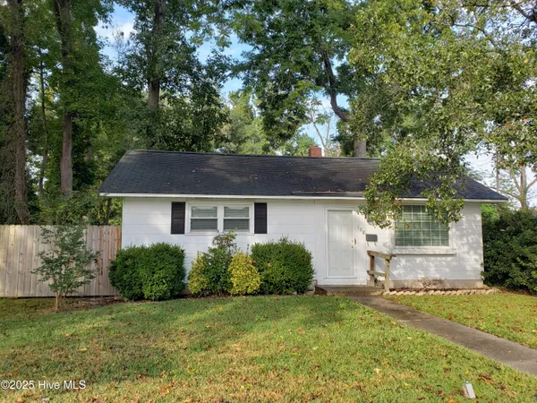 $140,000 | 108 South Lee Street, Whiteville, NC 28472