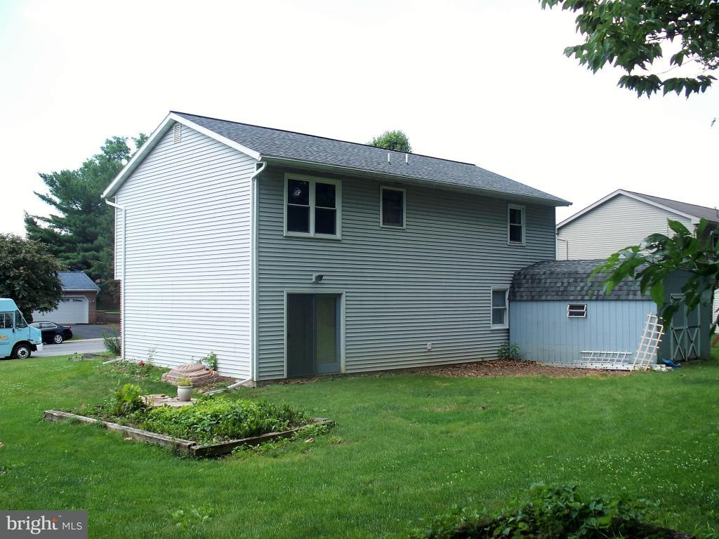 77 Browning Road Lancaster, PA 17602 - Photo 15 of 17 Gallery Image 15