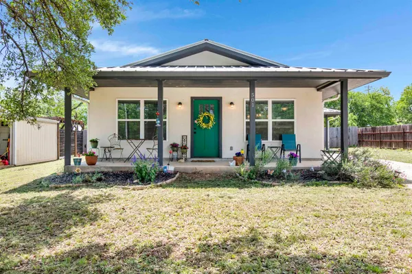 $495,000 | 501 East Ash Drive, Johnson City, TX 78636