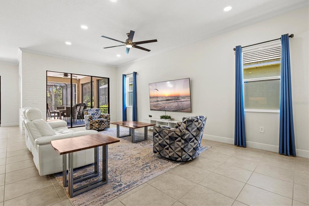 11909 Hunters Creek Road Venice, FL 34293 - Photo 15 of 94
