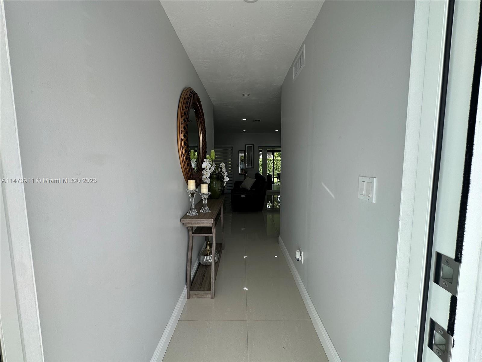 4610 Southwest 89th Place Miami, FL 33165 - Photo 26 of 52