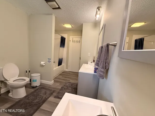 $265,000 | 739 Rock Creek Lane, La Follette, TN 37766