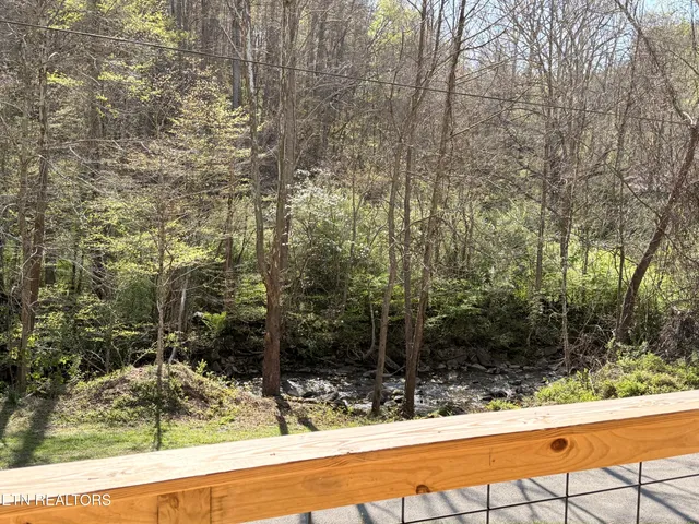 $265,000 | 739 Rock Creek Lane, La Follette, TN 37766