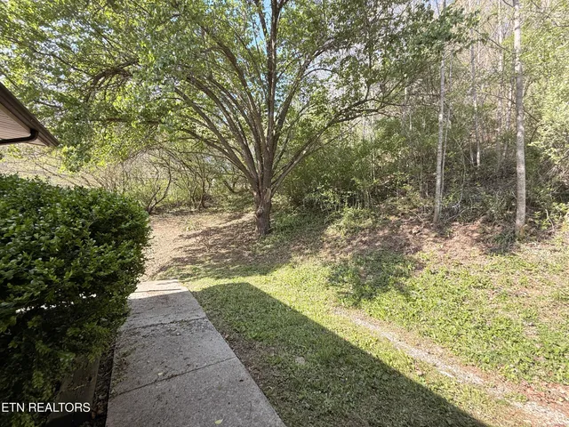 $265,000 | 739 Rock Creek Lane, La Follette, TN 37766