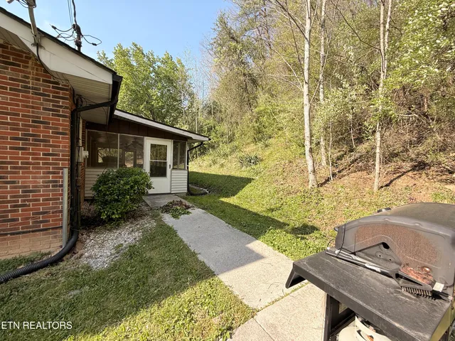 $265,000 | 739 Rock Creek Lane, La Follette, TN 37766