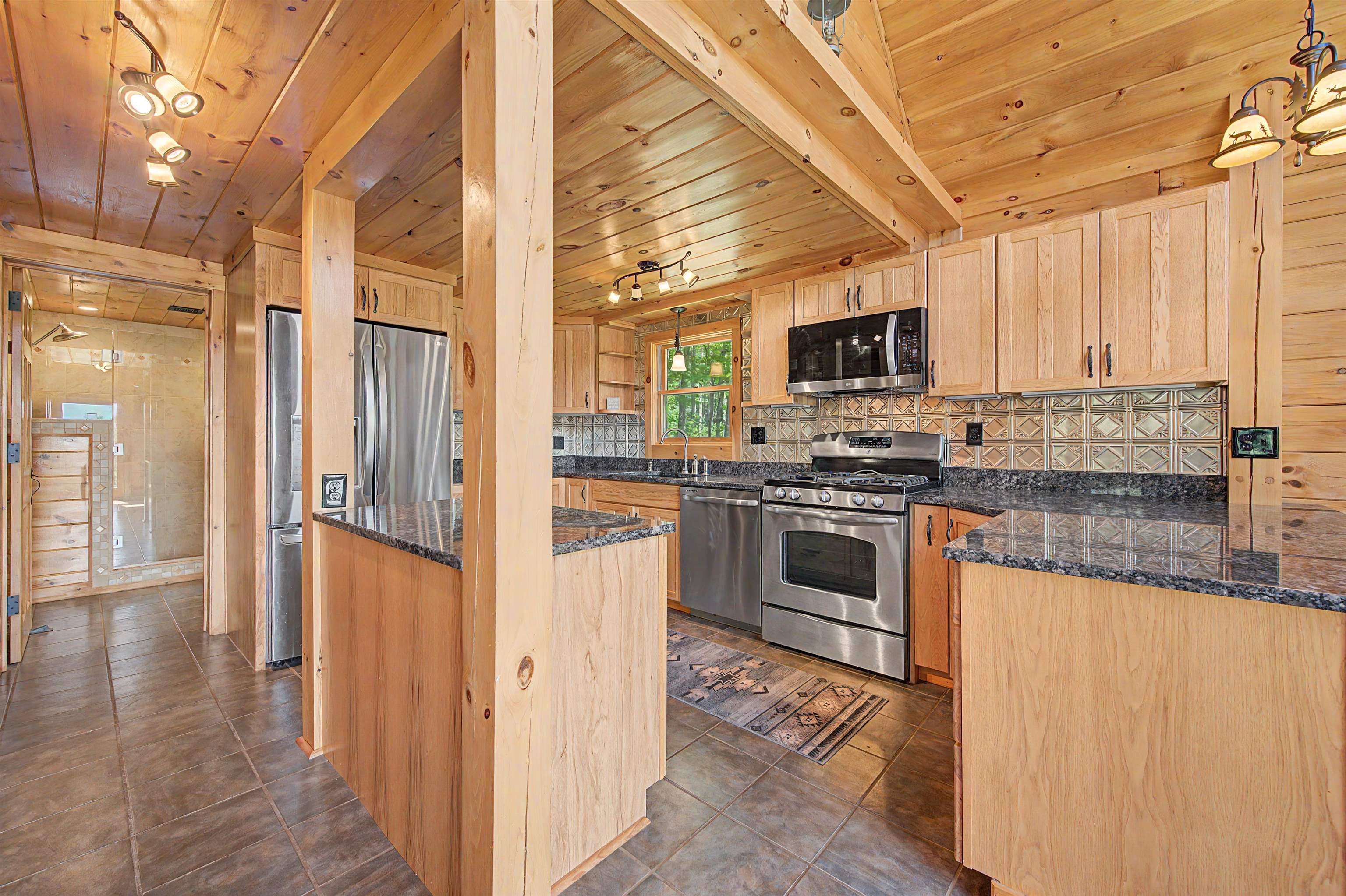 5 Sand Hill Road Croydon, NH 03773 - Photo 10 of 53