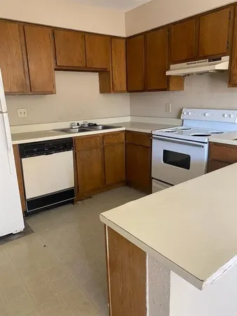 $49,000 | 13480 South Thorntree Drive, Unit 910, Houston, TX 77015