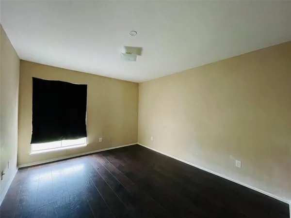 $49,000 | 13480 South Thorntree Drive, Unit 910, Houston, TX 77015