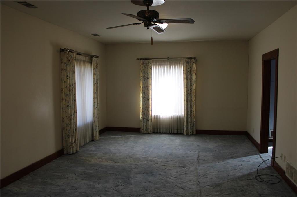 2011 South English Street Pittsburg, KS 66762 - Photo 16 of 30