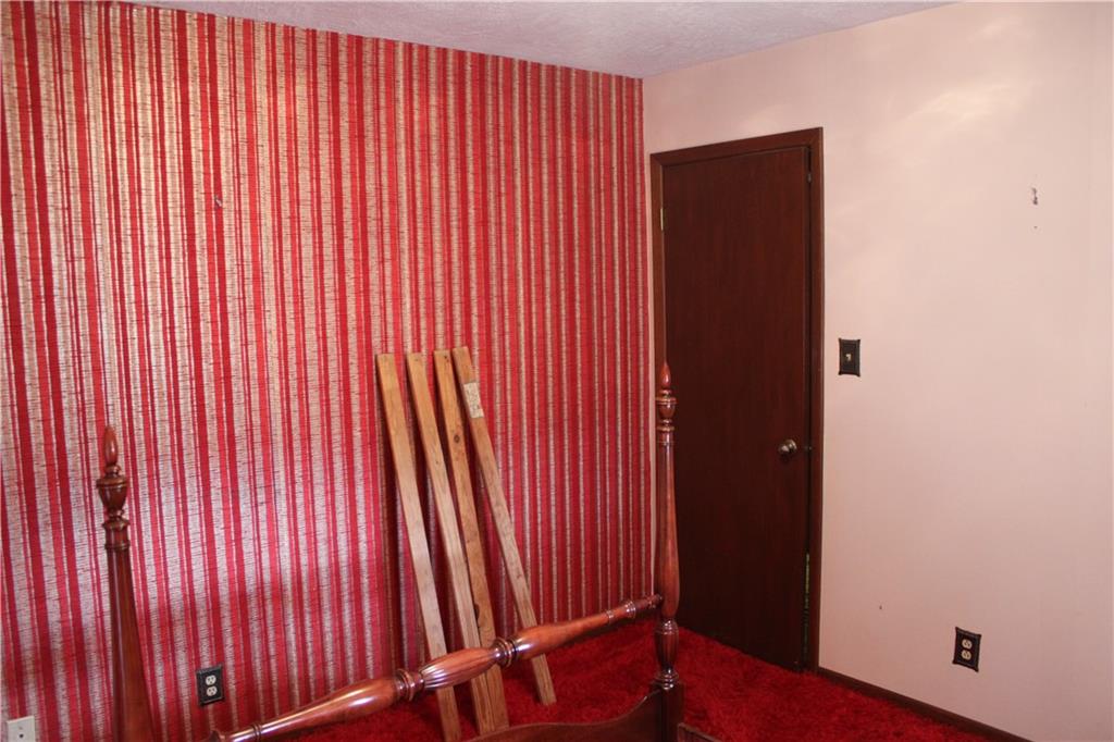 2011 South English Street Pittsburg, KS 66762 - Photo 20 of 30