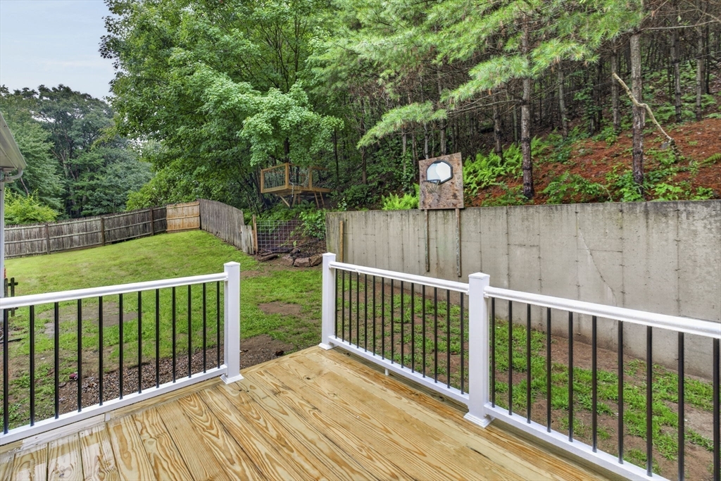 1226 Brimfield Road Warren, MA 01010 - Photo 9 of 33 Gallery Image 9