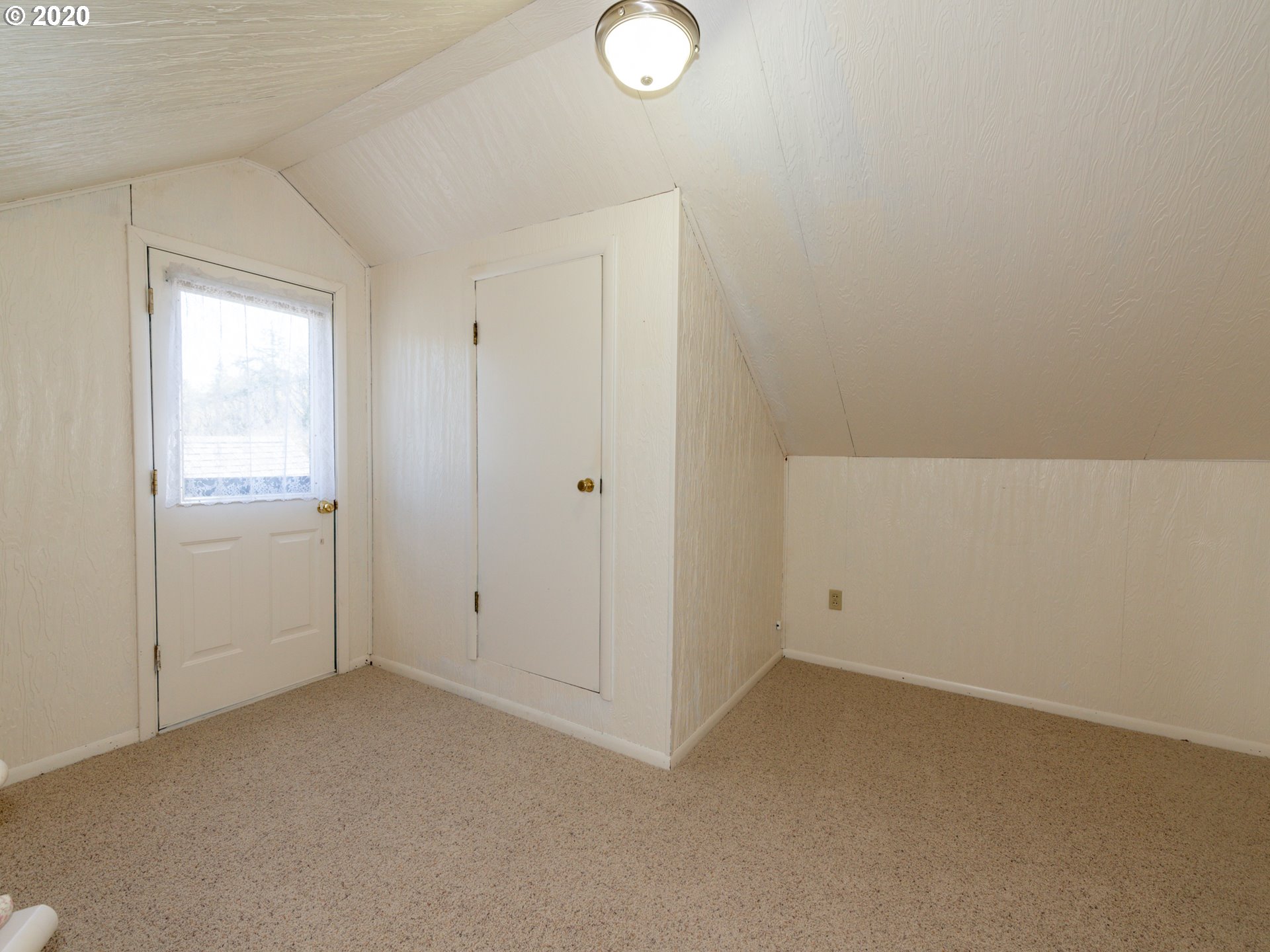 8902 McKenzie Highway Springfield, OR 97478 - Photo 19 of 30 Gallery Image 19