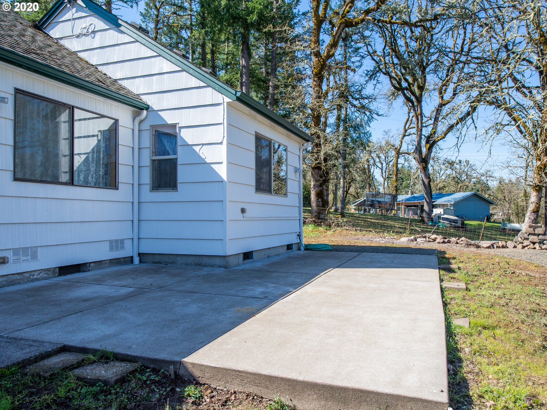 8902 McKenzie Highway Springfield, OR 97478 - Photo 3 of 30 Gallery Image 3