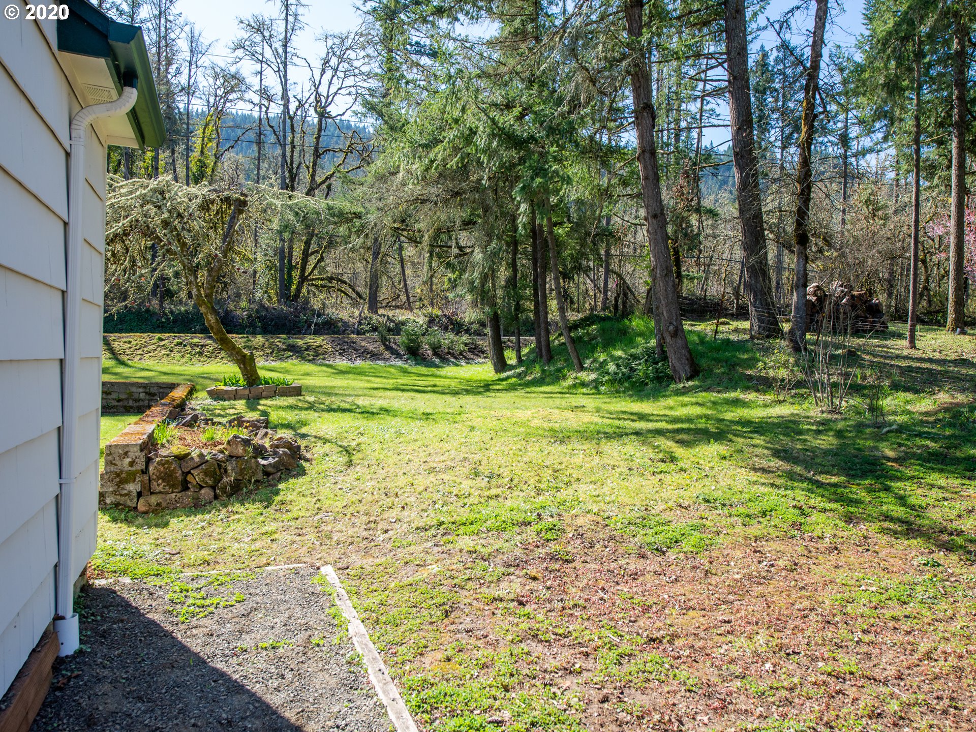 8902 McKenzie Highway Springfield, OR 97478 - Photo 21 of 30 Gallery Image 21