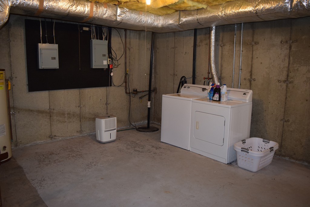 1 Old Amherst Road Belchertown, MA 01007 - Photo 17 of 21