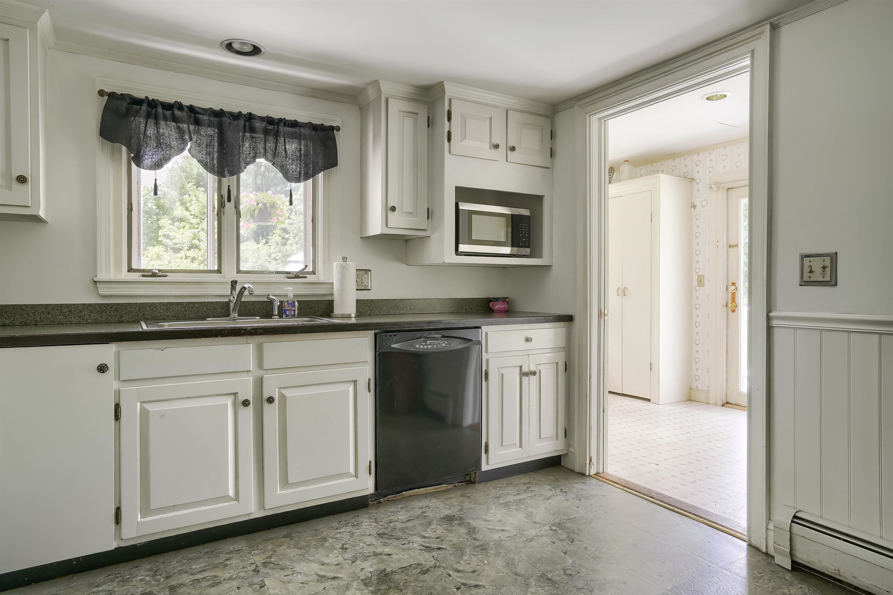 49 Hansonville Road Rochester, NH 03839 - Photo 8 of 40
