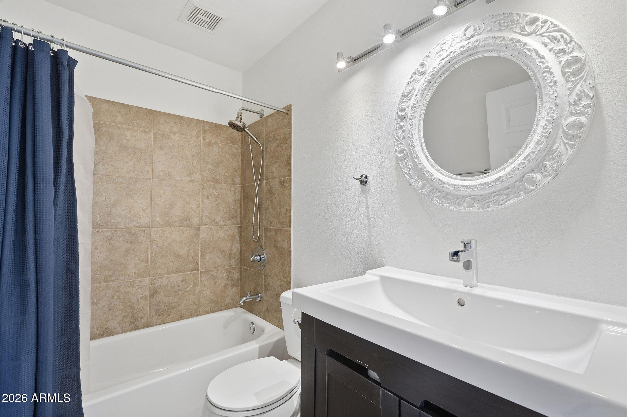 13619 North 18th Street Phoenix, AZ 85022 - Photo 43 of 53 Bath 2