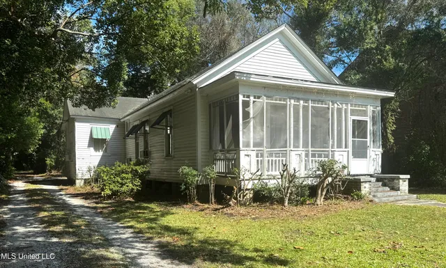 $89,000 | 4219 Bellview Avenue, Moss Point, MS 39563