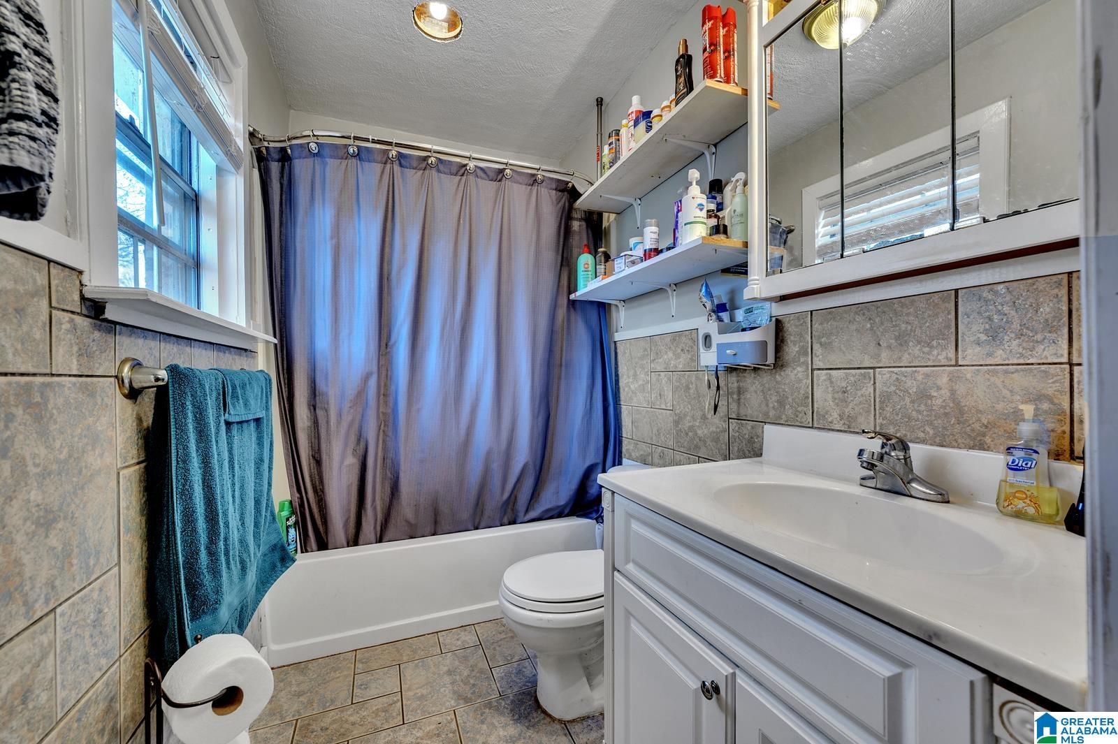 2301 Mount View Road Hayden, AL 35079 - Photo 11 of 19 Gallery Image 11