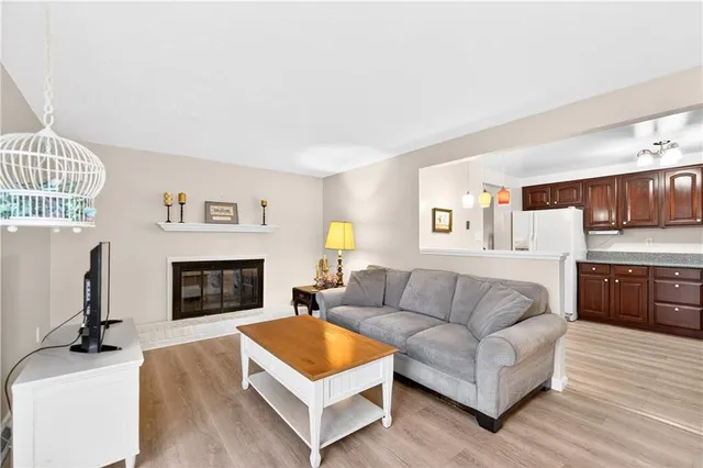 $299,000 | 44 Oxford Court, Pittsburgh, PA 15237