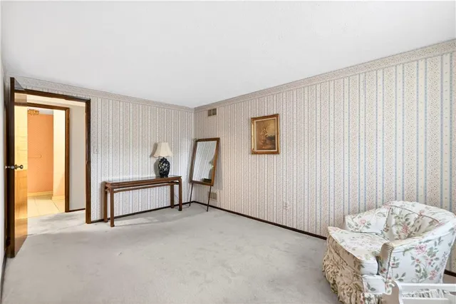 $299,000 | 44 Oxford Court, Pittsburgh, PA 15237