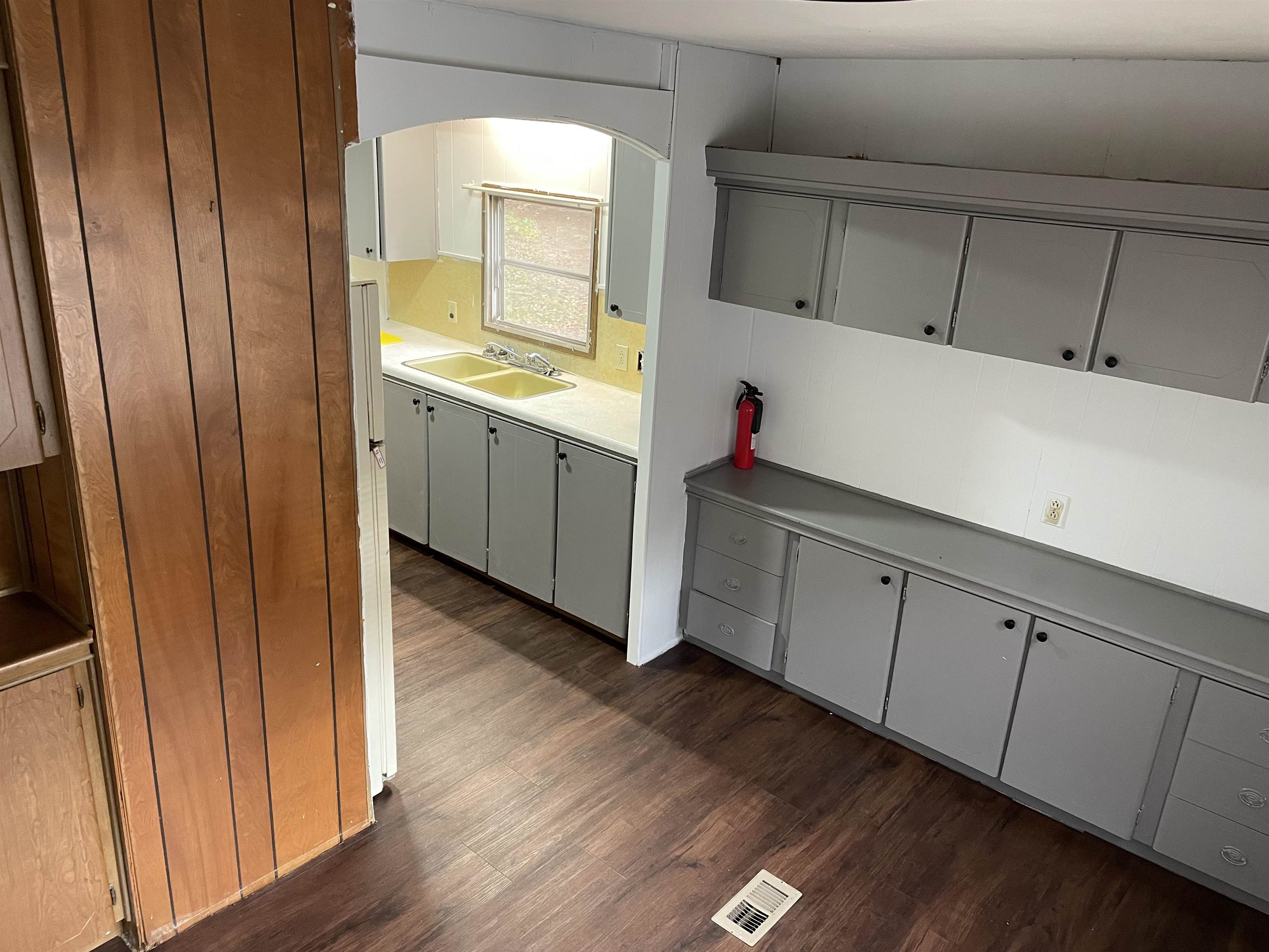 78-12 Sheep Davis Road Pembroke, NH 03275 - Photo 12 of 13