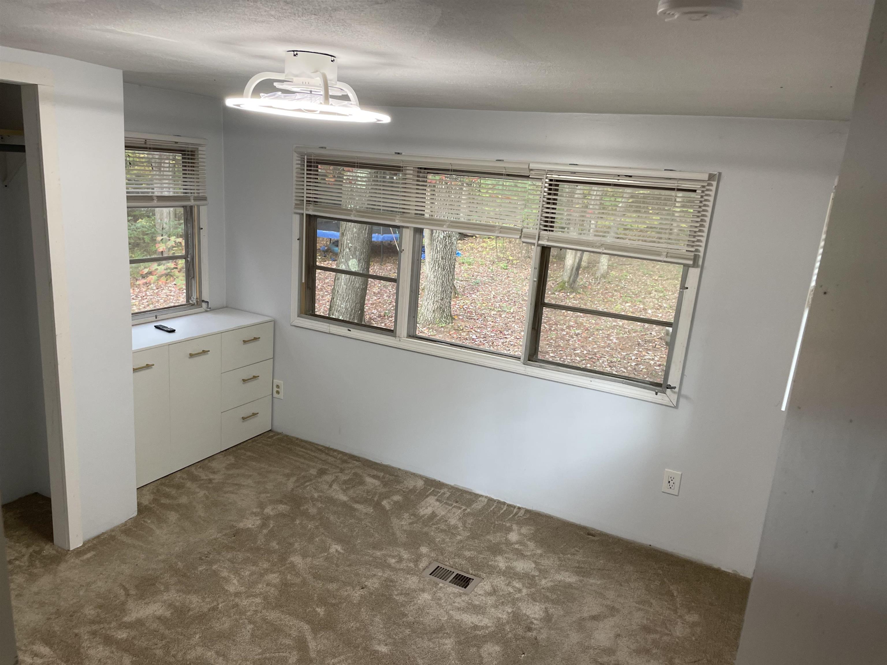 78-12 Sheep Davis Road Pembroke, NH 03275 - Photo 4 of 13