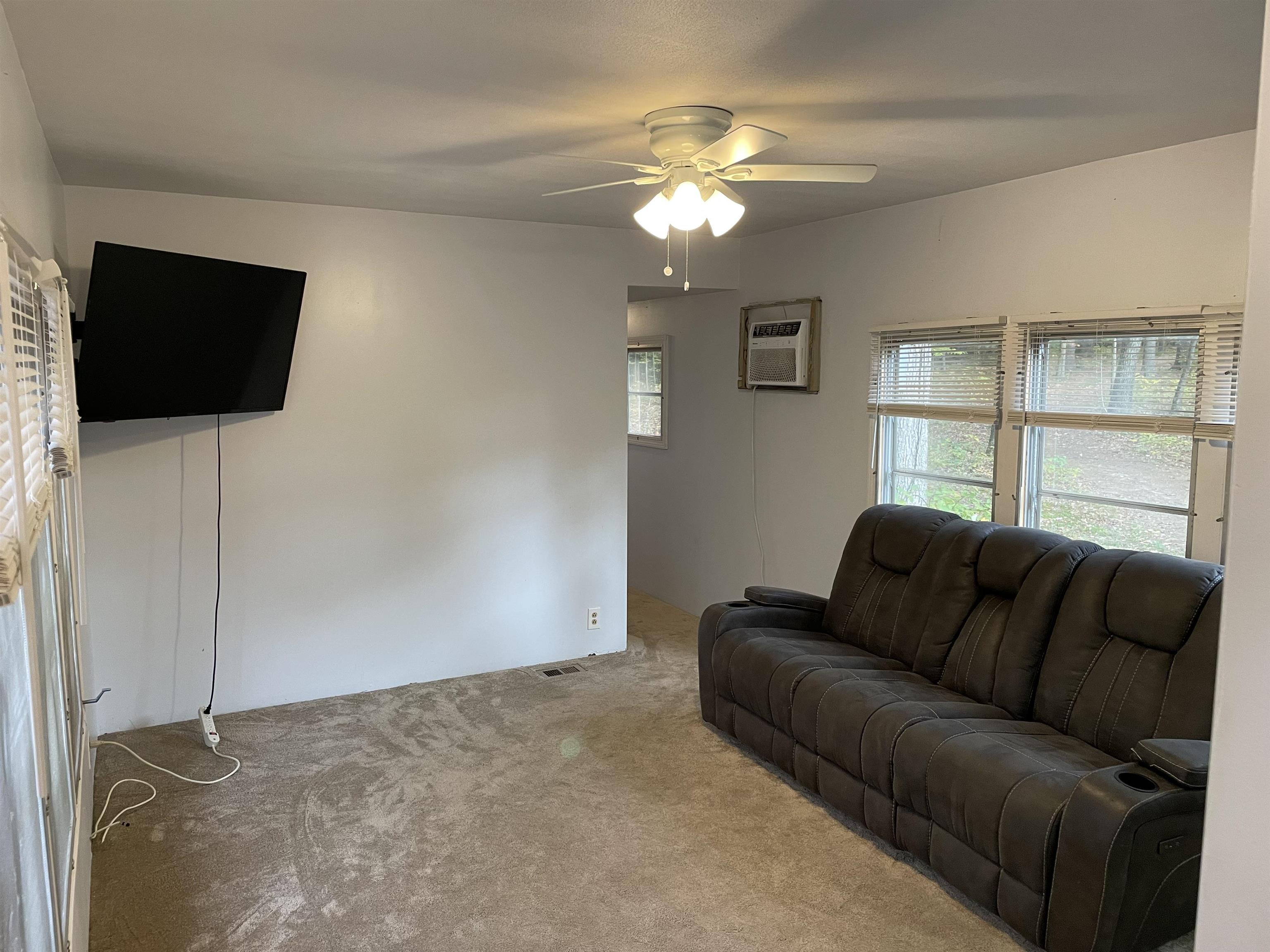 78-12 Sheep Davis Road Pembroke, NH 03275 - Photo 10 of 13