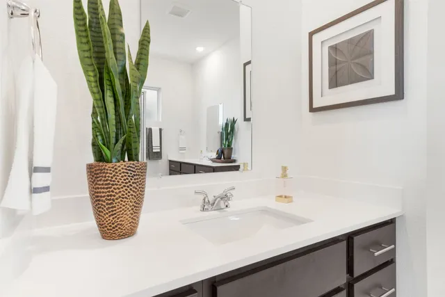 $489,770 | 417 Raleigh Drive, Georgetown, TX 78633