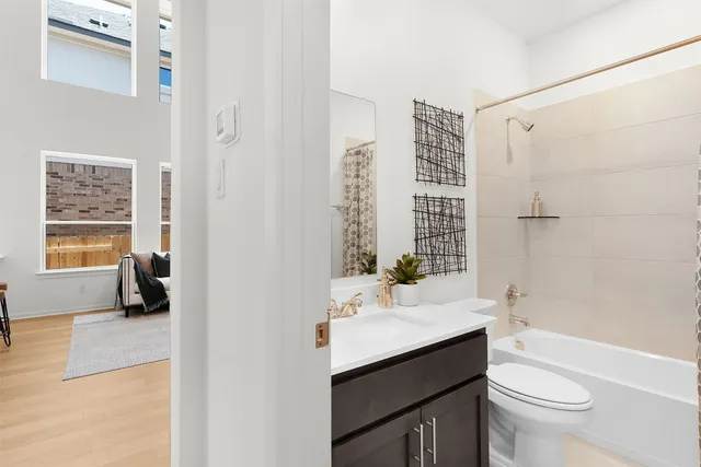 $489,770 | 417 Raleigh Drive, Georgetown, TX 78633