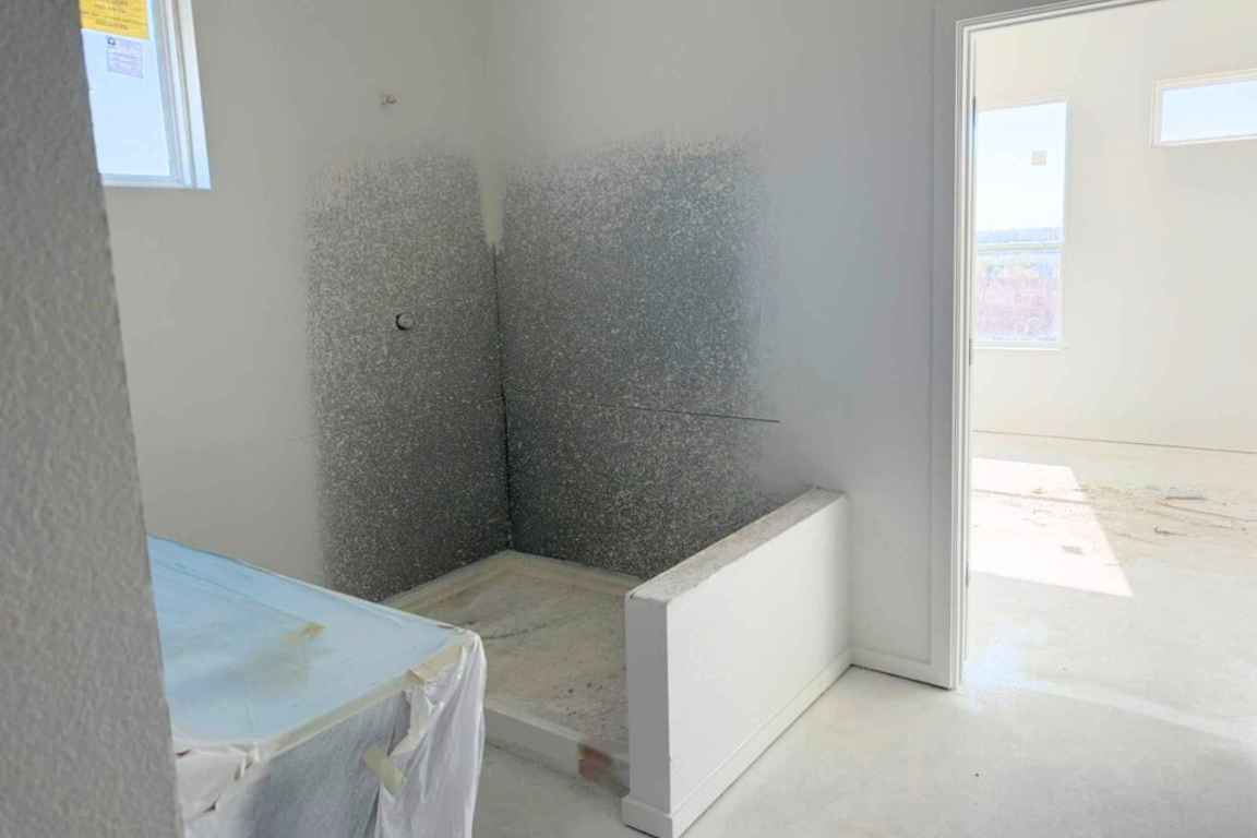 417 Raleigh Drive Georgetown, TX 78633 - Photo 9 of 40 a bathroom with a sink