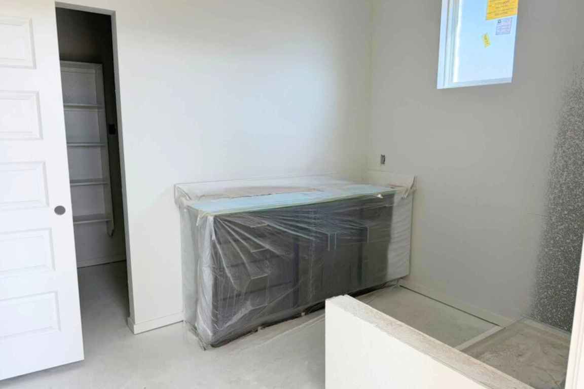 417 Raleigh Drive Georgetown, TX 78633 - Photo 10 of 40 a utility room with dryer and washer